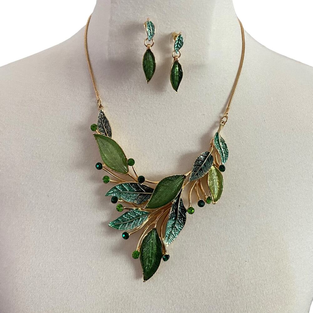 Enamel Leaf Bib Necklace & Earrings Set Green Rhinestone Gold Tone Cottagecore